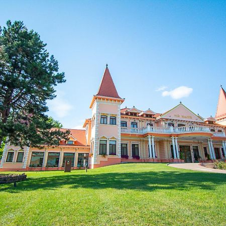 Hotel Villa Majur Суботица Екстериор снимка