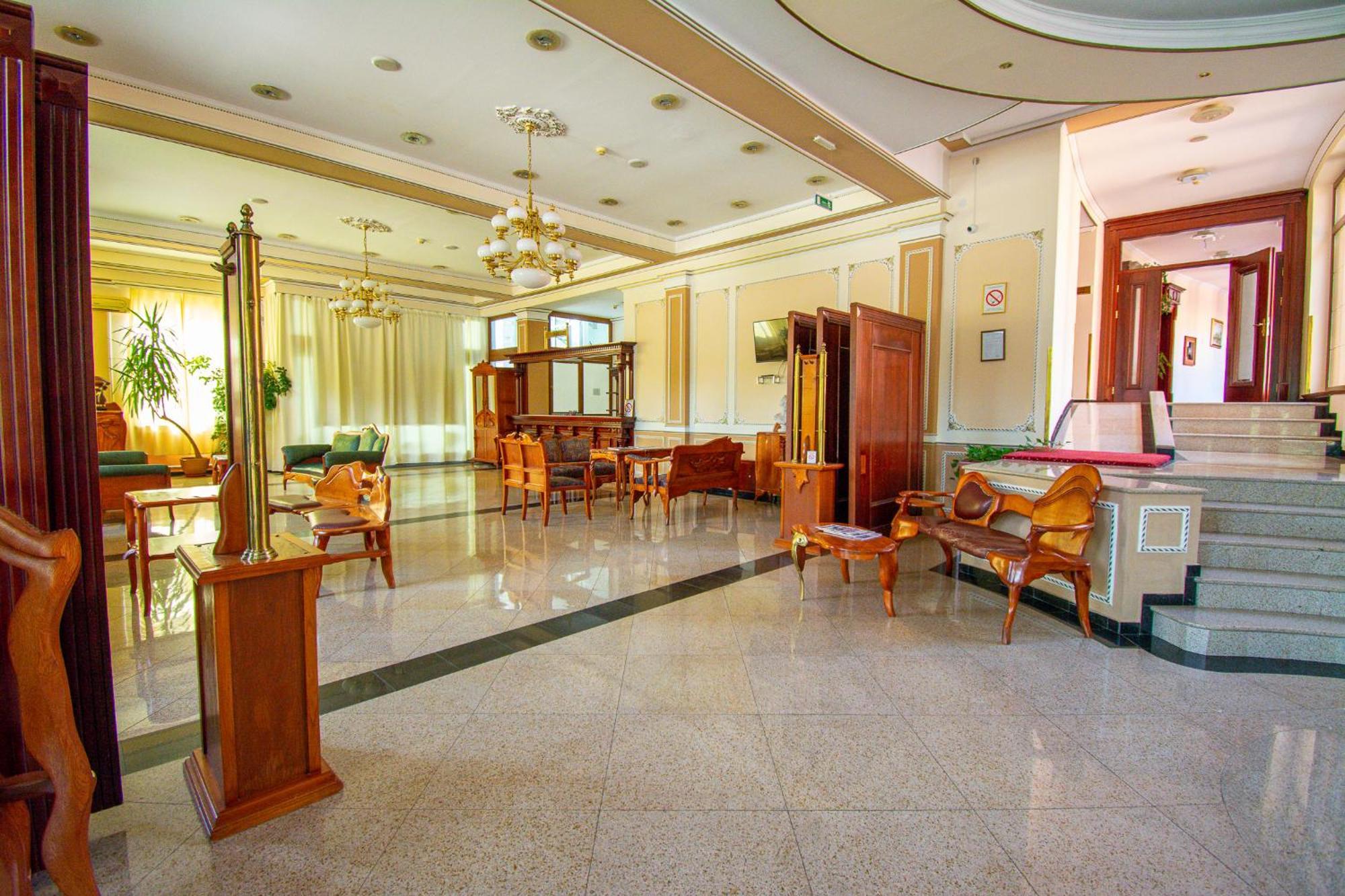 Hotel Villa Majur Суботица Екстериор снимка